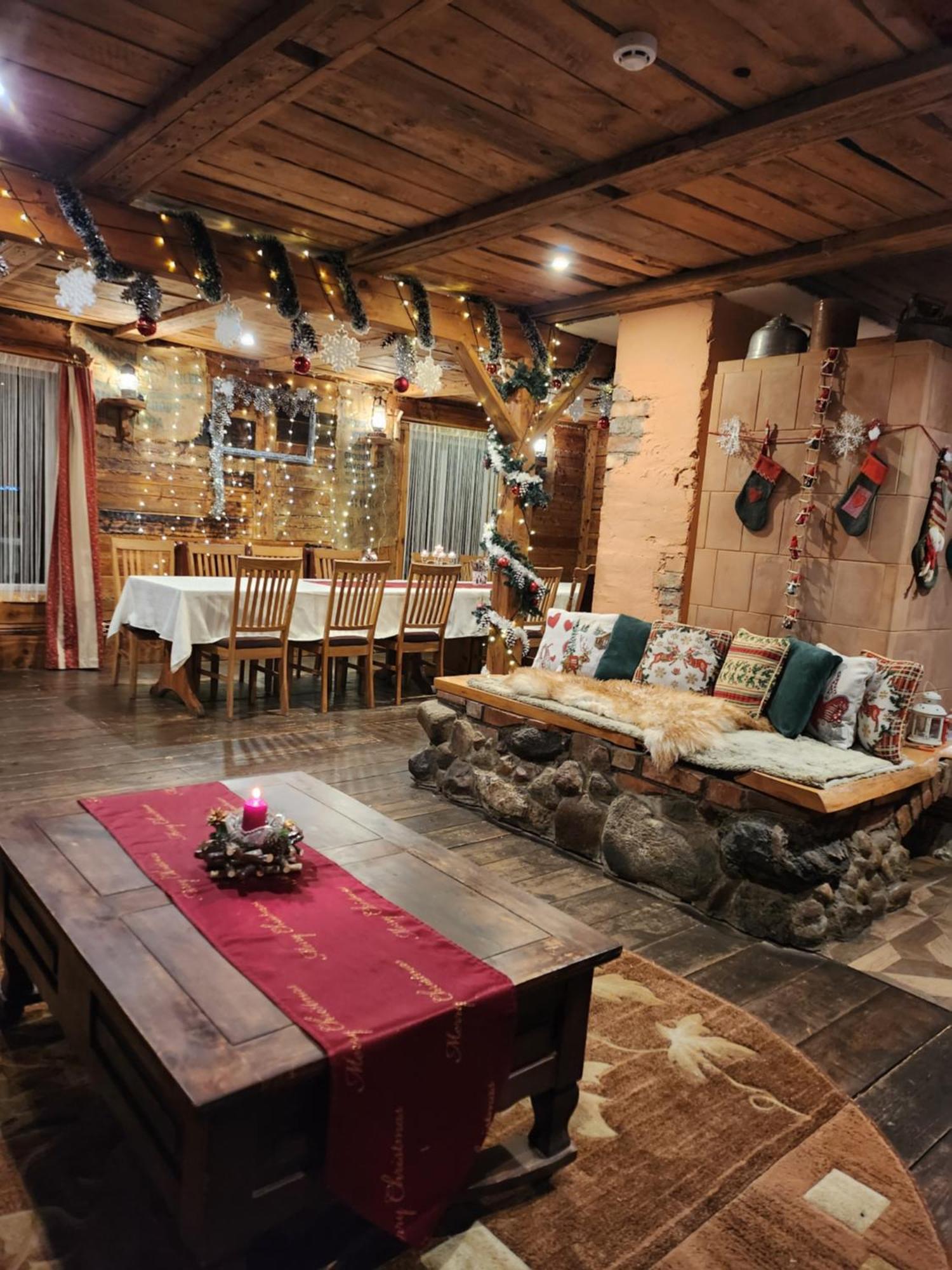 Atomi Villa Aucugals Стая снимка
