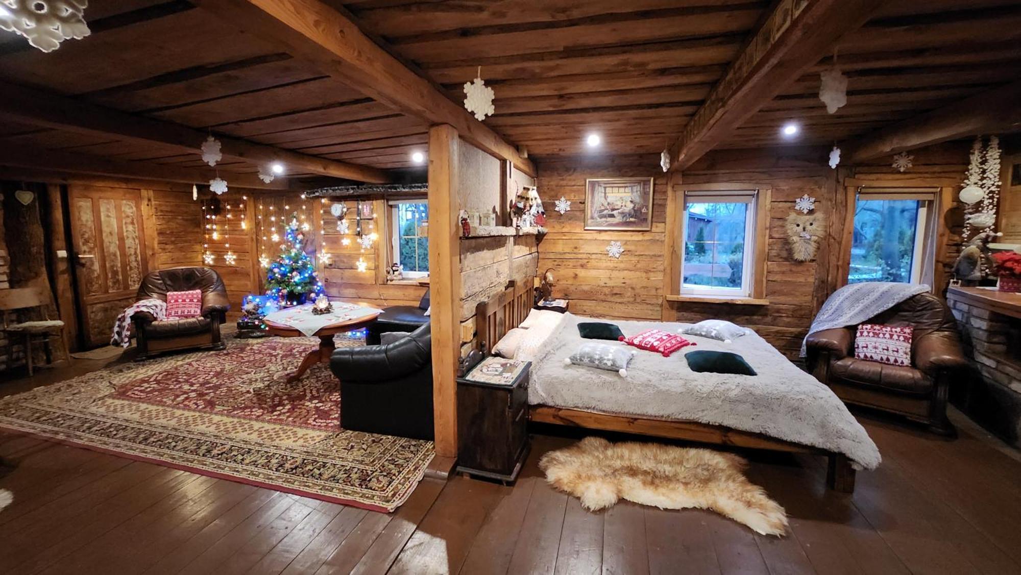 Atomi Villa Aucugals Стая снимка